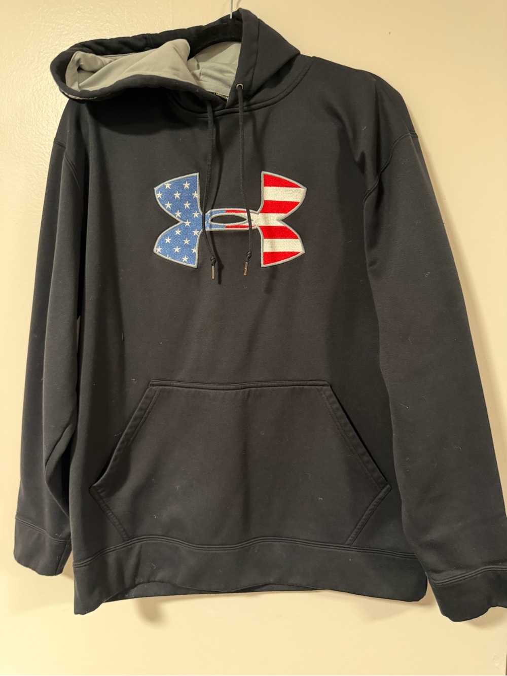 Under Armour Black Pullover Hoodie with American Flag Logo